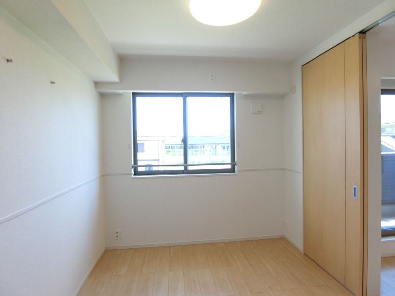 �y���̑������E�X�y�[�X�z�@