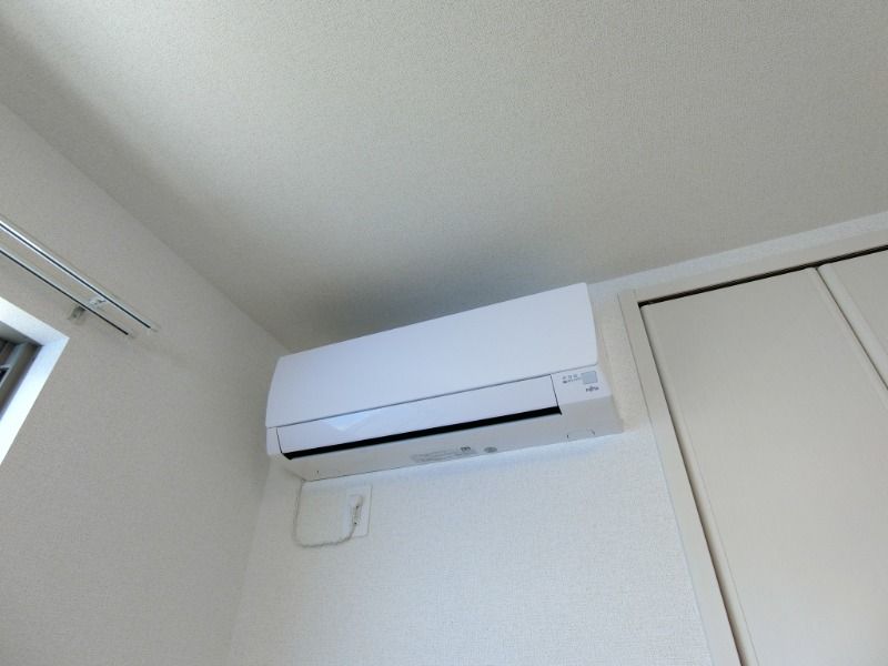 �y���̑��ݔ��z�@�G�A�R��2��