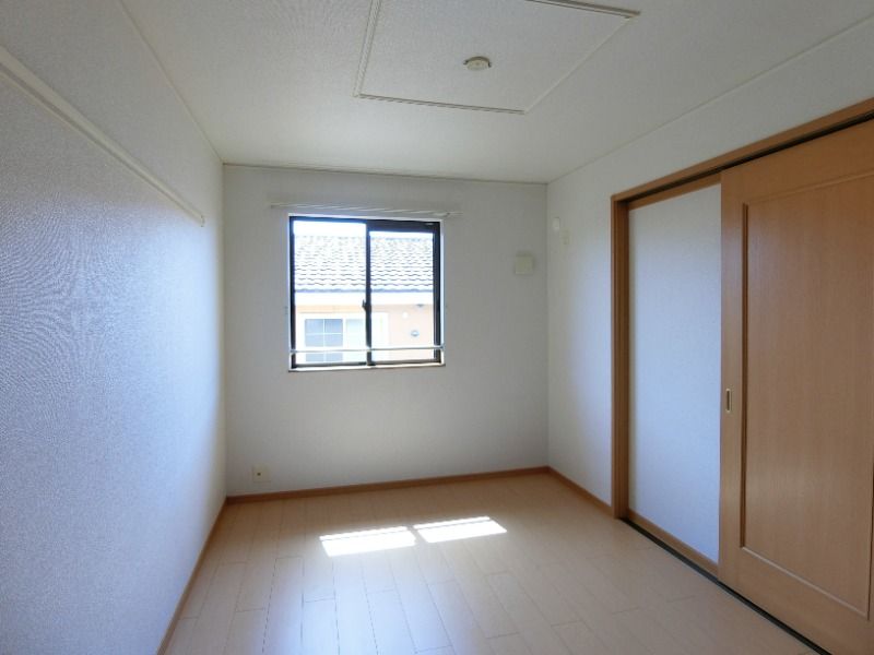 �y���̑������E�X�y�[�X�z�@