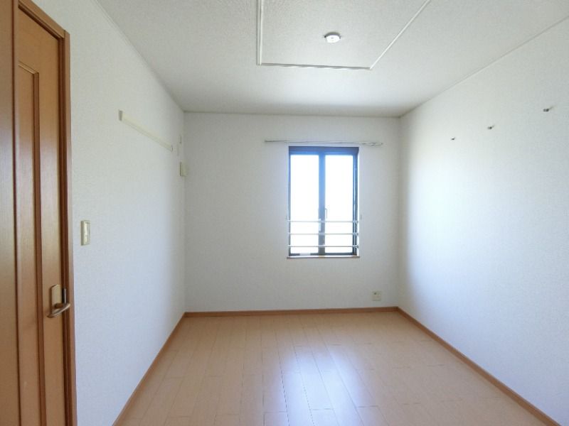 �y���̑������E�X�y�[�X�z�@