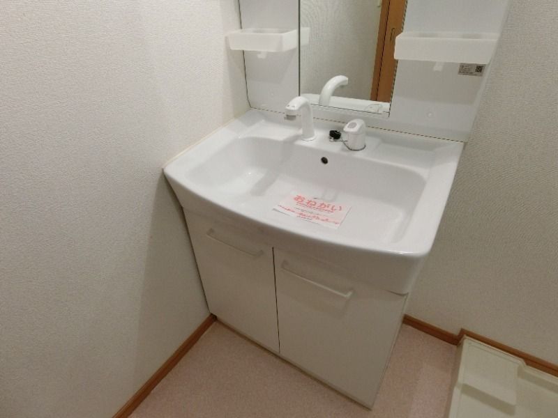 �y���ʏ��z�@�V�����v�[�h���b�T�[