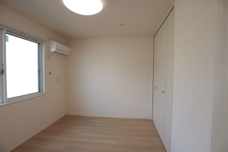 �y���̑������E�X�y�[�X�z�@