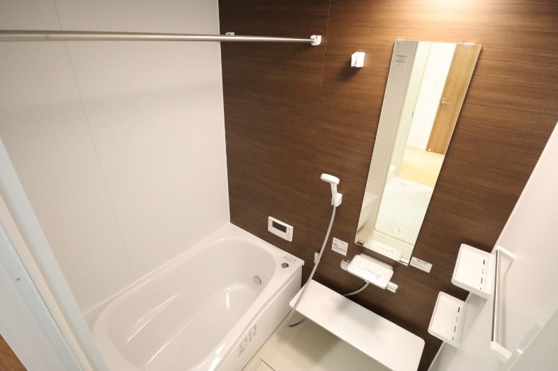 �y���Ӂz�@�X�[�p�[�Z���^�[�I�[�N���K�c�X