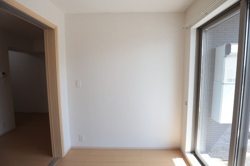 �y���̑������E�X�y�[�X�z�@