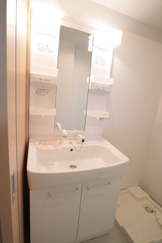 �y���ʏ��z�@