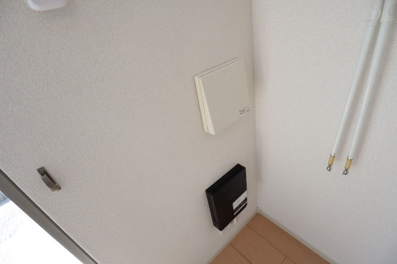 �y���̑��ݔ��z�@