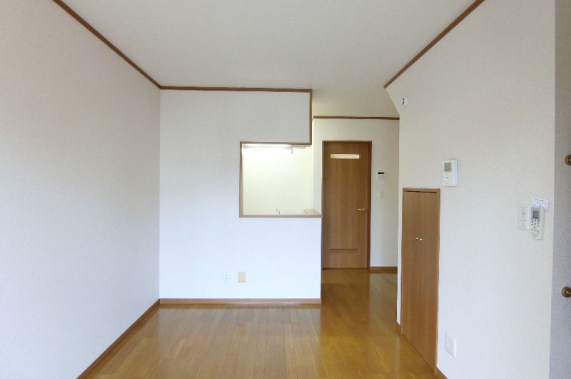 �y���ԁE���r���O�z�@���^�C�v�@