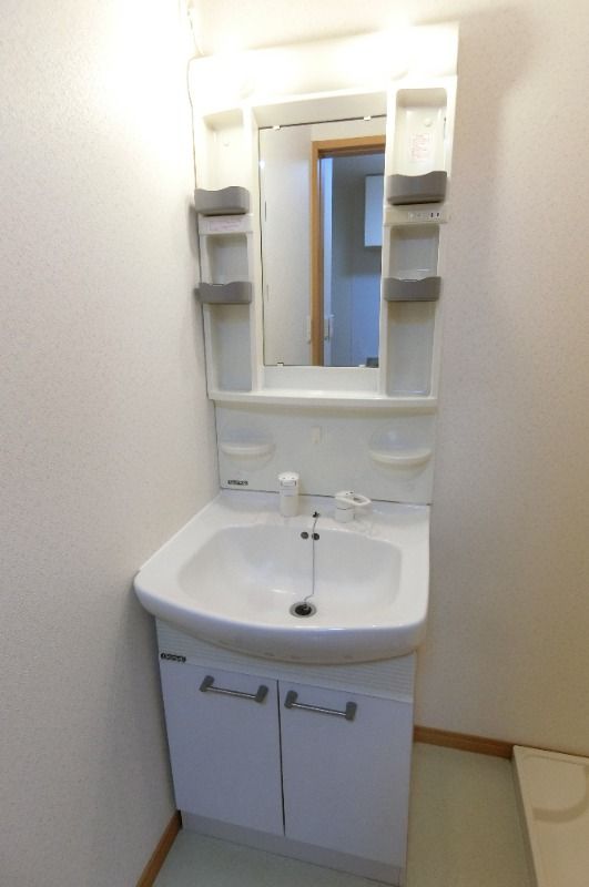 �y���ʏ��z�@���^�C�v