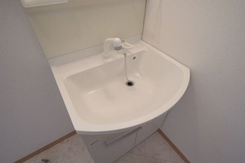 �y���ʏ��z�@