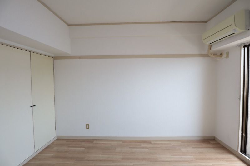 �y���ԁE���r���O�z�@���^�C�v