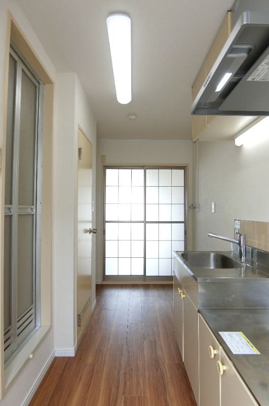 �y���̑������E�X�y�[�X�z�@