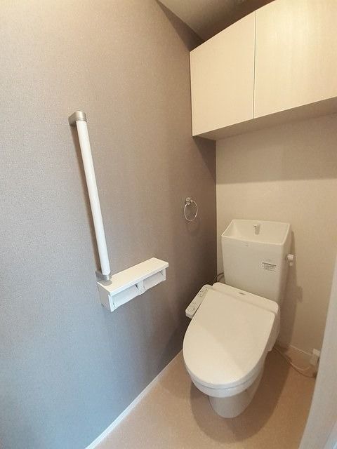 �y�g�C���z�@