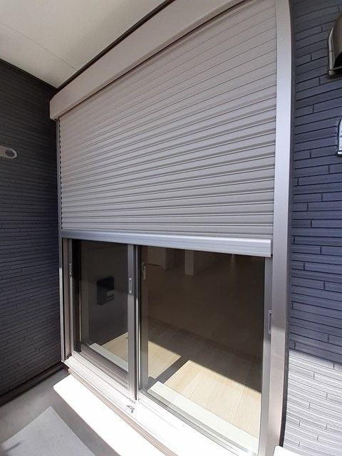 �y���̑��ݔ��z�@�V���b�^�[�J��