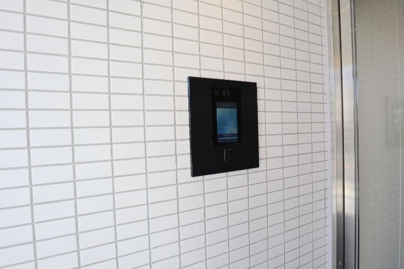 �y���Ӂz�@�X�[�p�[�Z���^�[�I�[�N���K�c�X