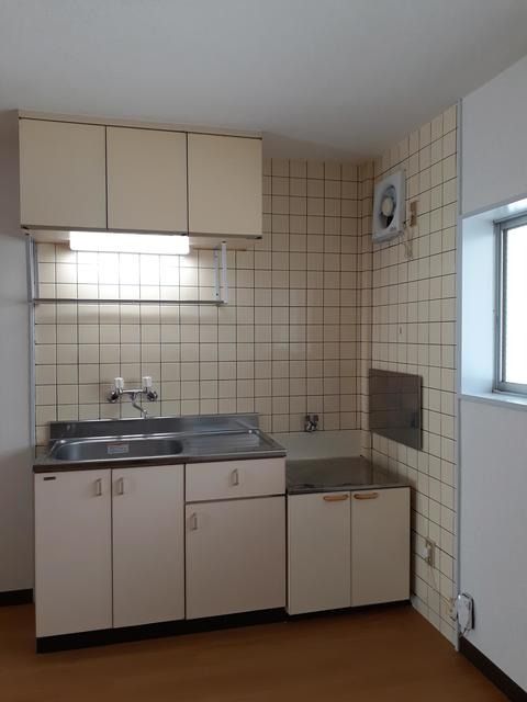 �y�L�b�`���z�@