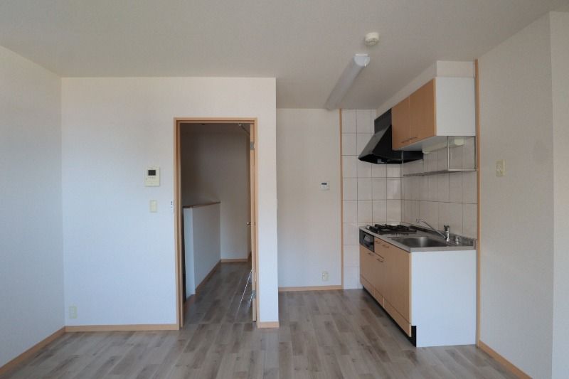 �y�����E���r���O�z�@