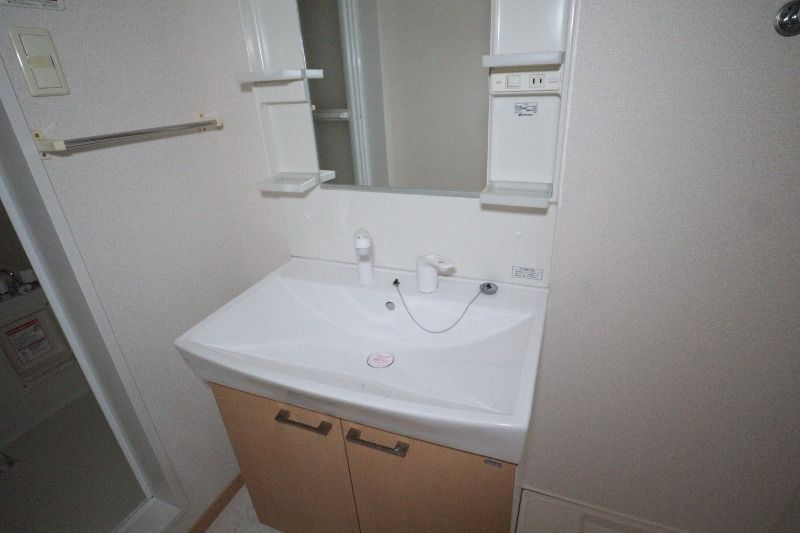 �y���ʏ��z�@