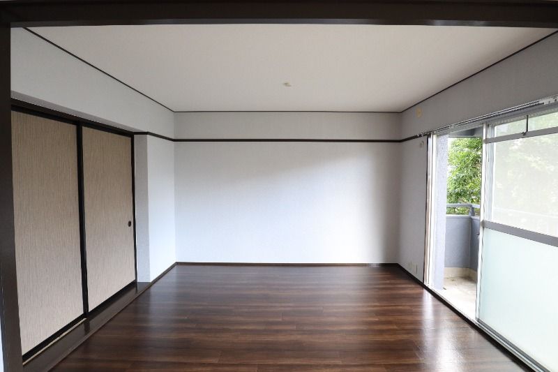 �y���ԁE���r���O�z�@���^�C�v