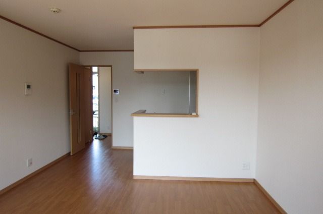 �y�����E���r���O�z�@