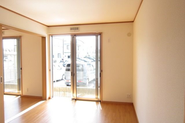 �y���̑������E�X�y�[�X�z�@