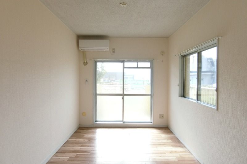 �y���̑������E�X�y�[�X�z�@