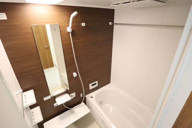 �y���Ӂz�@�X�[�p�[�Z���^�[�I�[�N���K�c�X