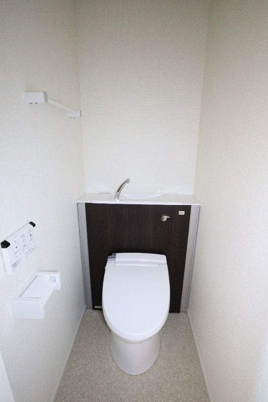 �y�g�C���z�@