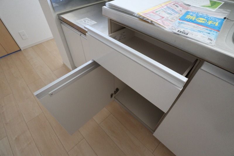 �y�L�b�`���z�@