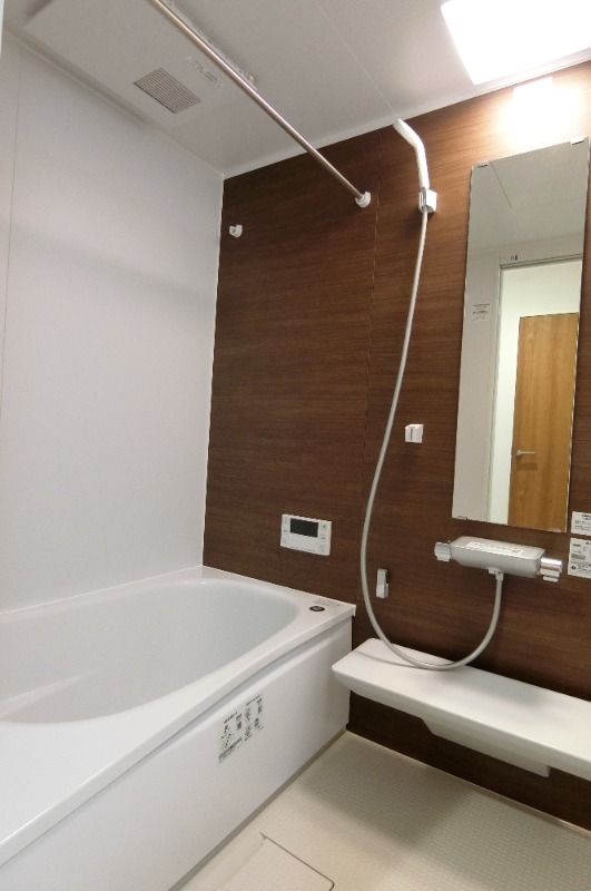 �y���Ӂz�@�X�[�p�[�Z���^�[�I�[�N���K�c�X