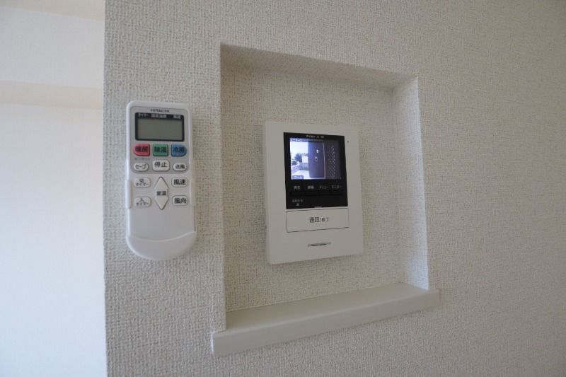 y̑z@^Cv