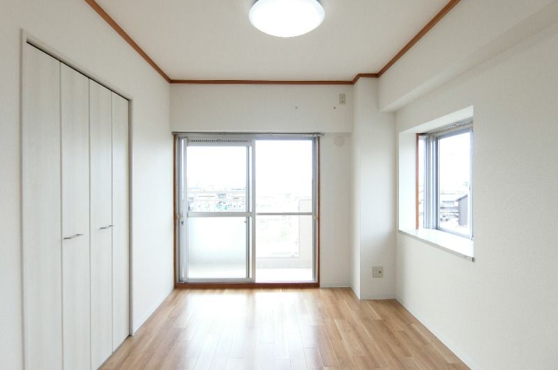 �y���̑������E�X�y�[�X�z�@