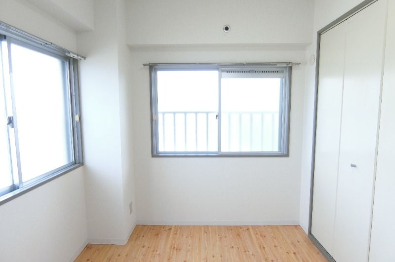 �y���̑������E�X�y�[�X�z�@