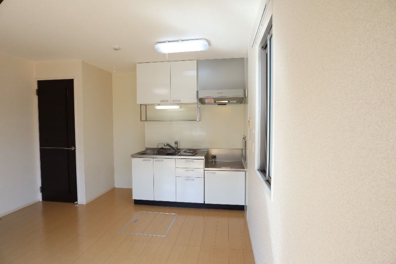 �y�L�b�`���z�@