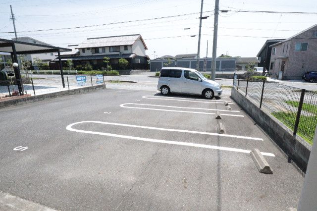 yԏz@
