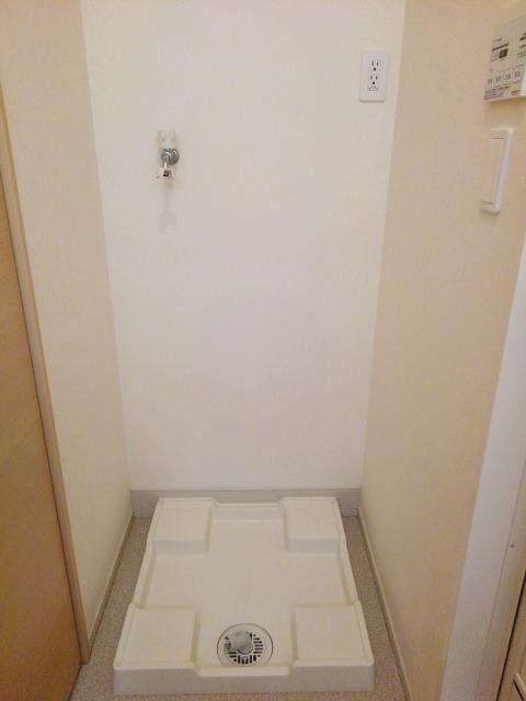 �y���̑��ݔ��z�@��������@�u��