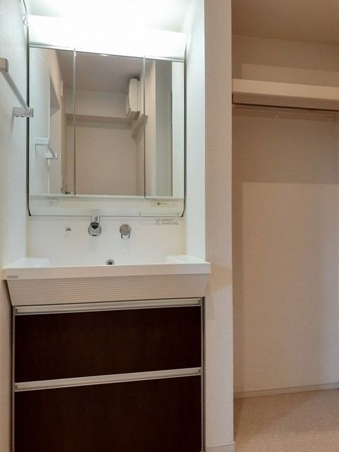 �y���ʏ��z�@