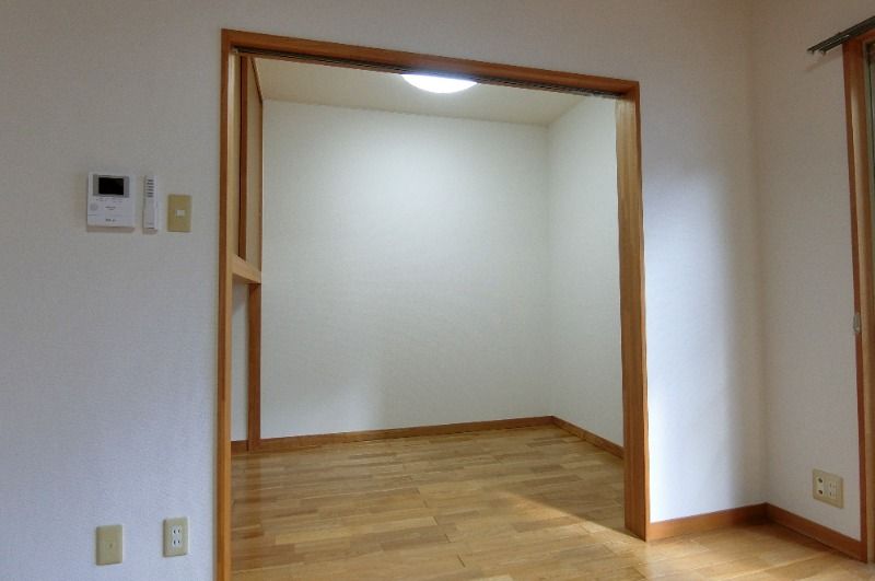 �y���̑������E�X�y�[�X�z�@