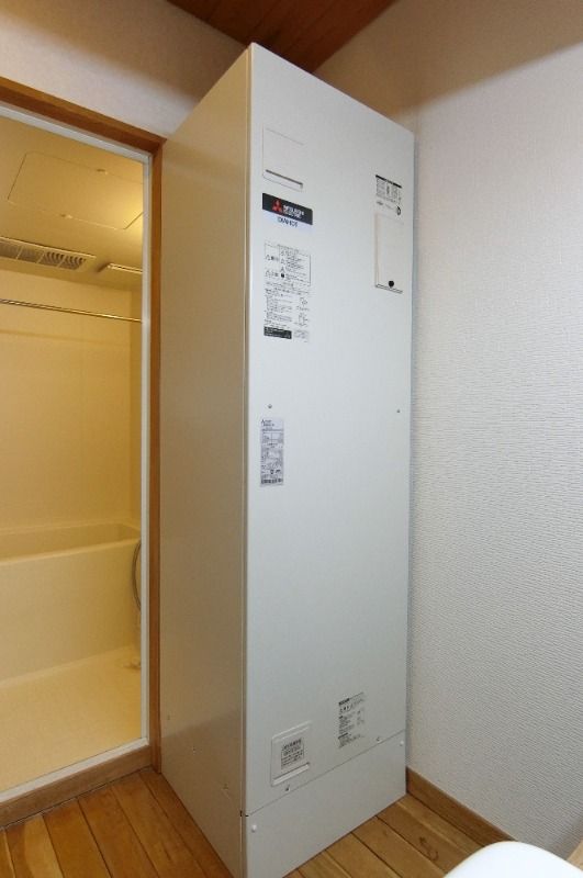 �y���̑��ݔ��z�@�d�C������