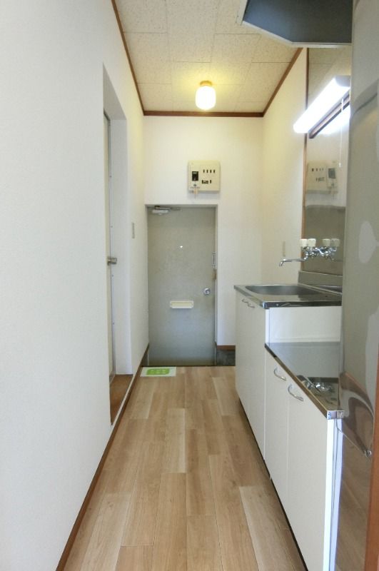 �y���̑������E�X�y�[�X�z�@���^�C�v