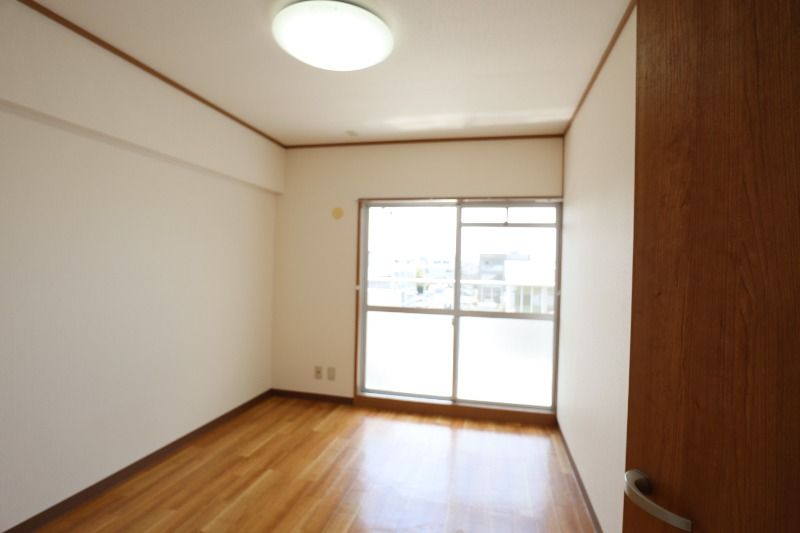 �y���̑������E�X�y�[�X�z�@