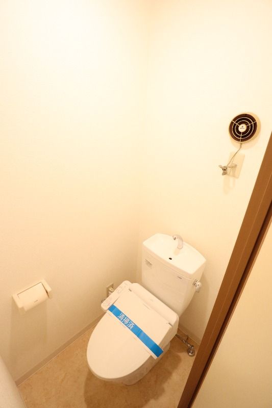 �y�g�C���z�@