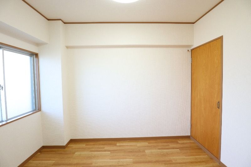 �y���̑������E�X�y�[�X�z�@