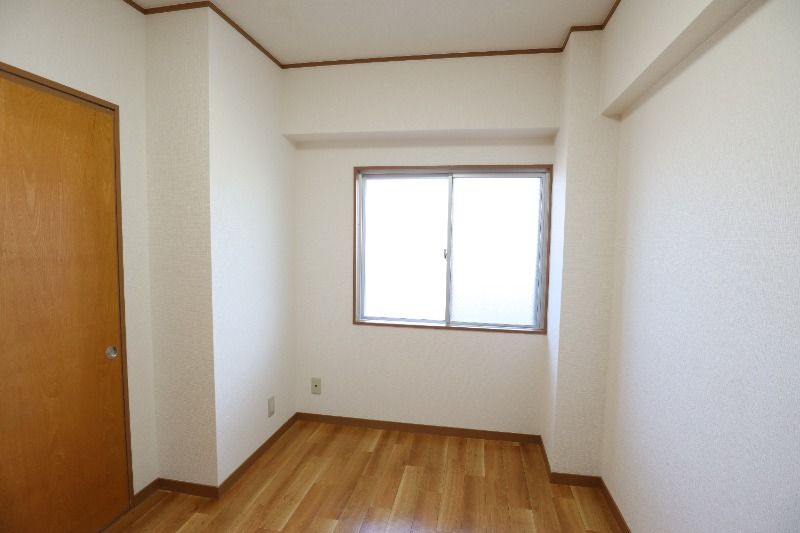 �y���̑������E�X�y�[�X�z�@