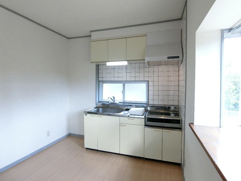 �y���ԁE���r���O�z�@