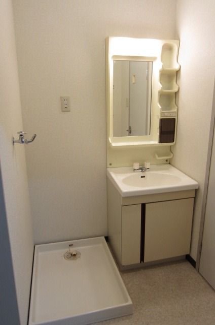 �y���ʏ��z�@