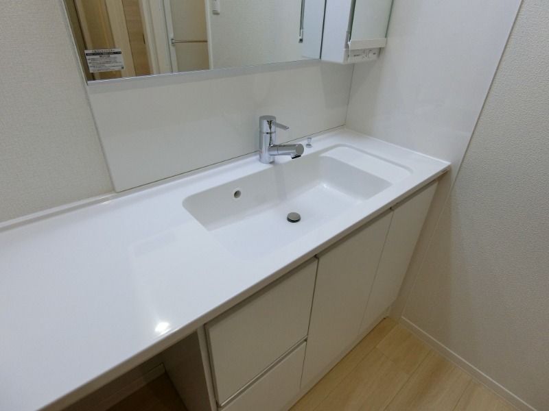 �y���ʏ��z�@