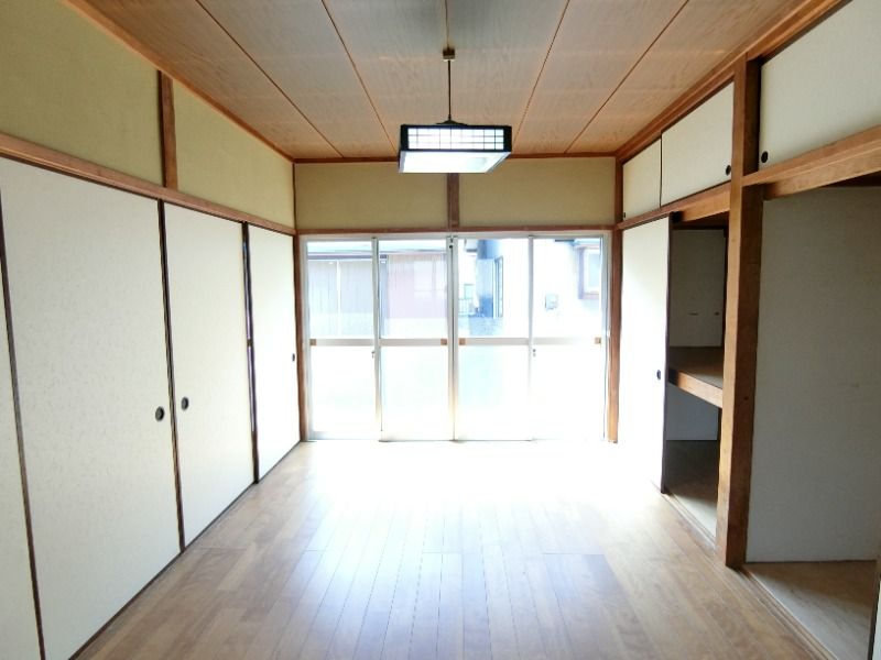 �y���̑������E�X�y�[�X�z�@