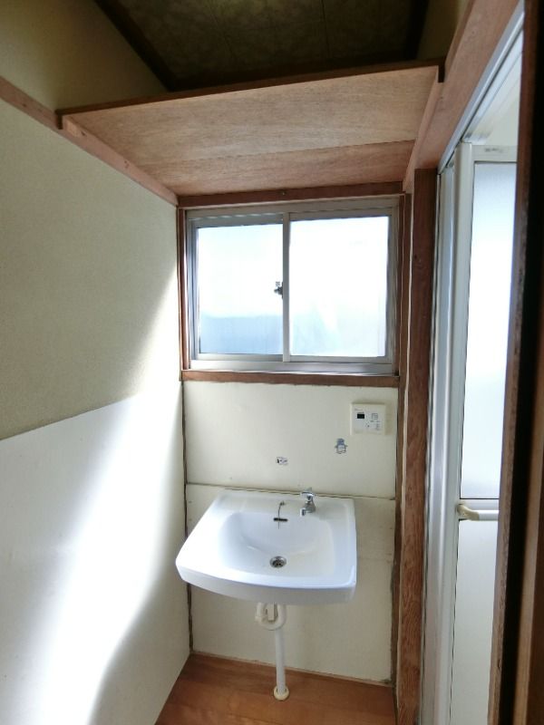 �y���ʏ��z�@