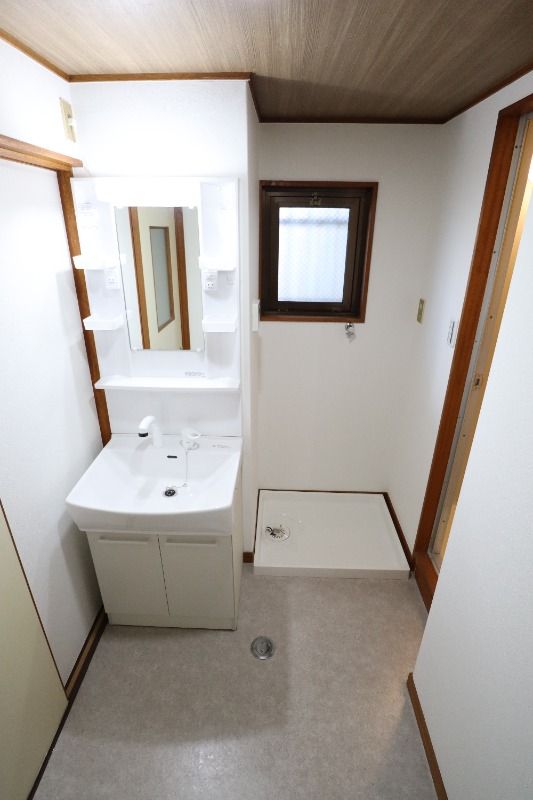 �y���ʏ��z�@