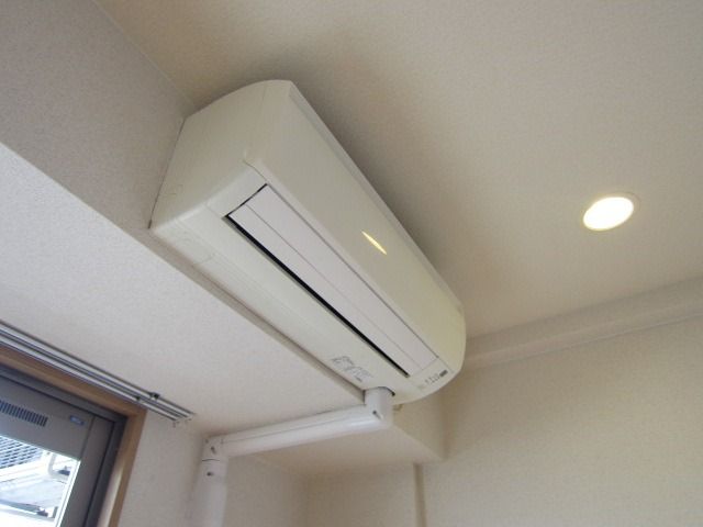 �y���̑��ݔ��z�@